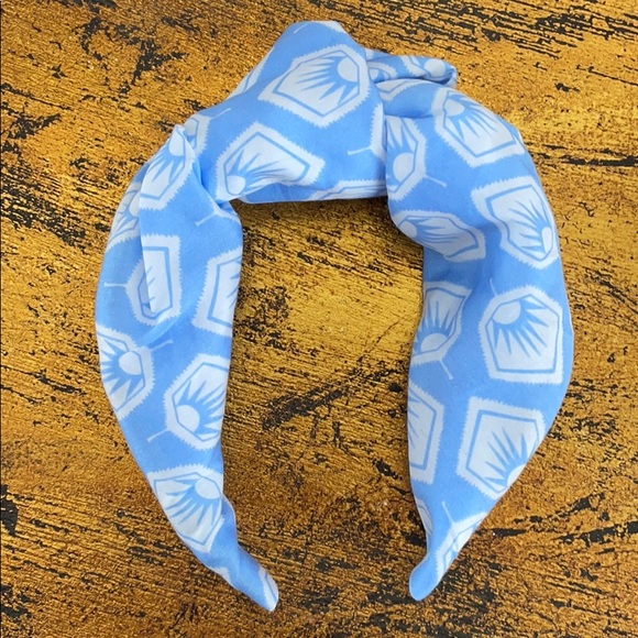 Women’s Knot Headband - Picture 1 of 2
